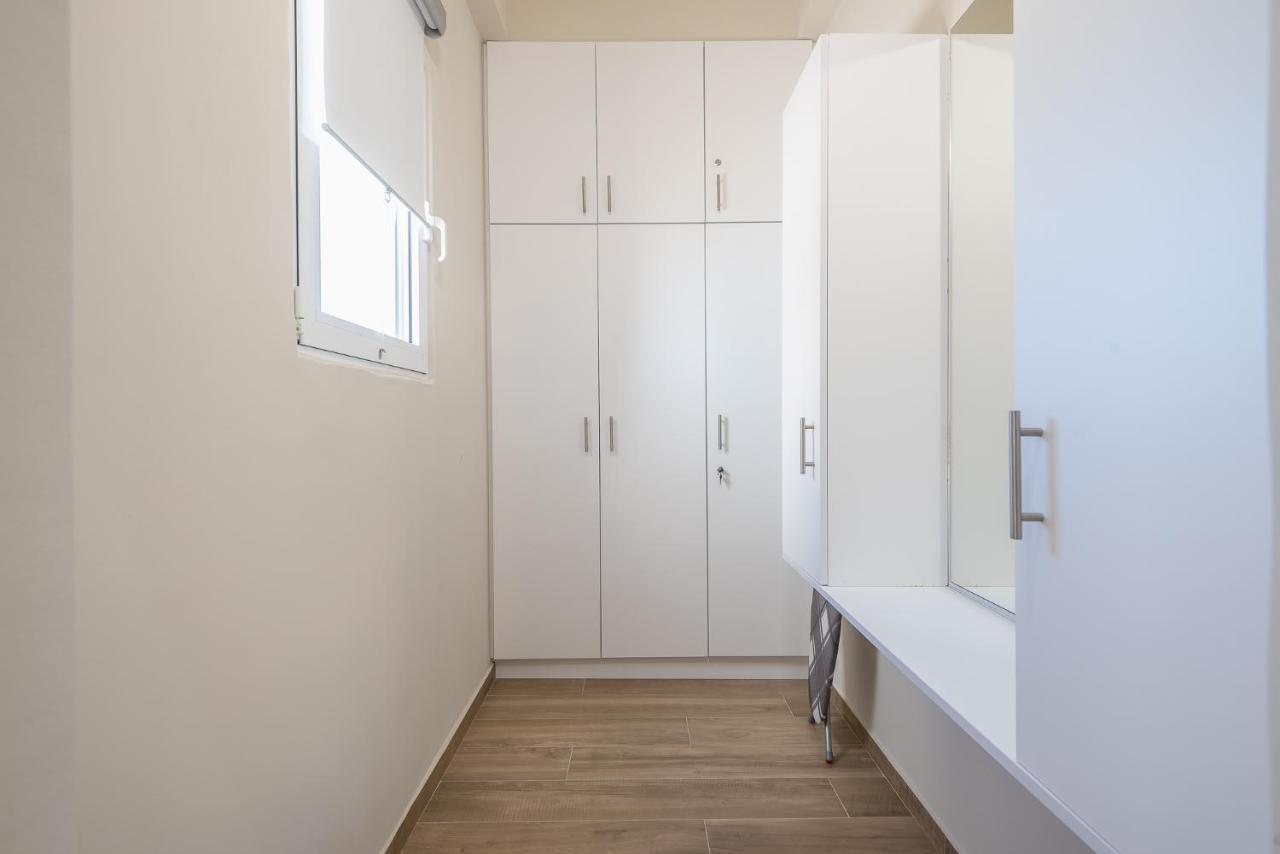 Attiki Metro Top Floor By Greece Apartment 아테네 외부 사진